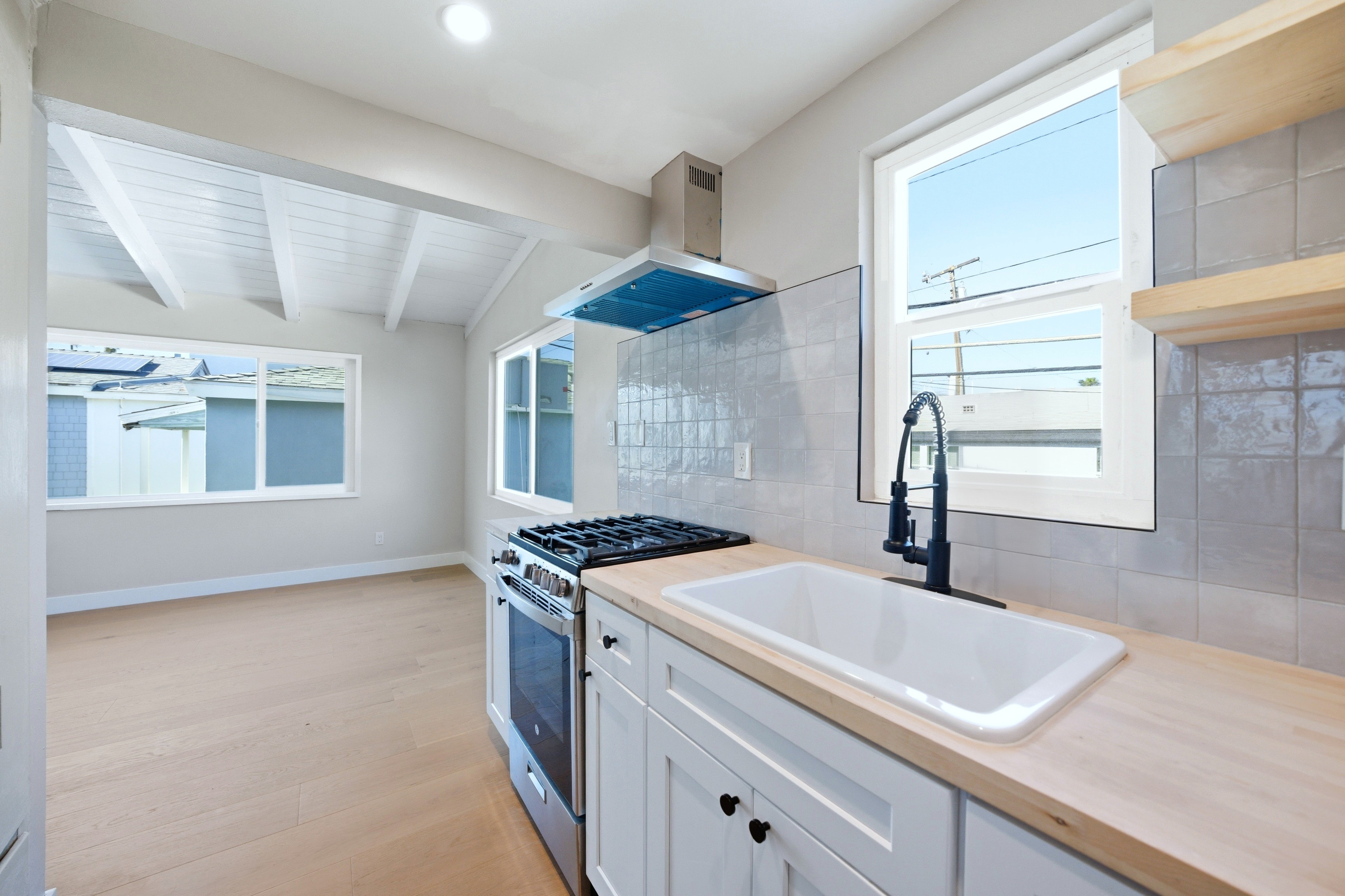 5339 E Ocean Blvd thumbnail 10