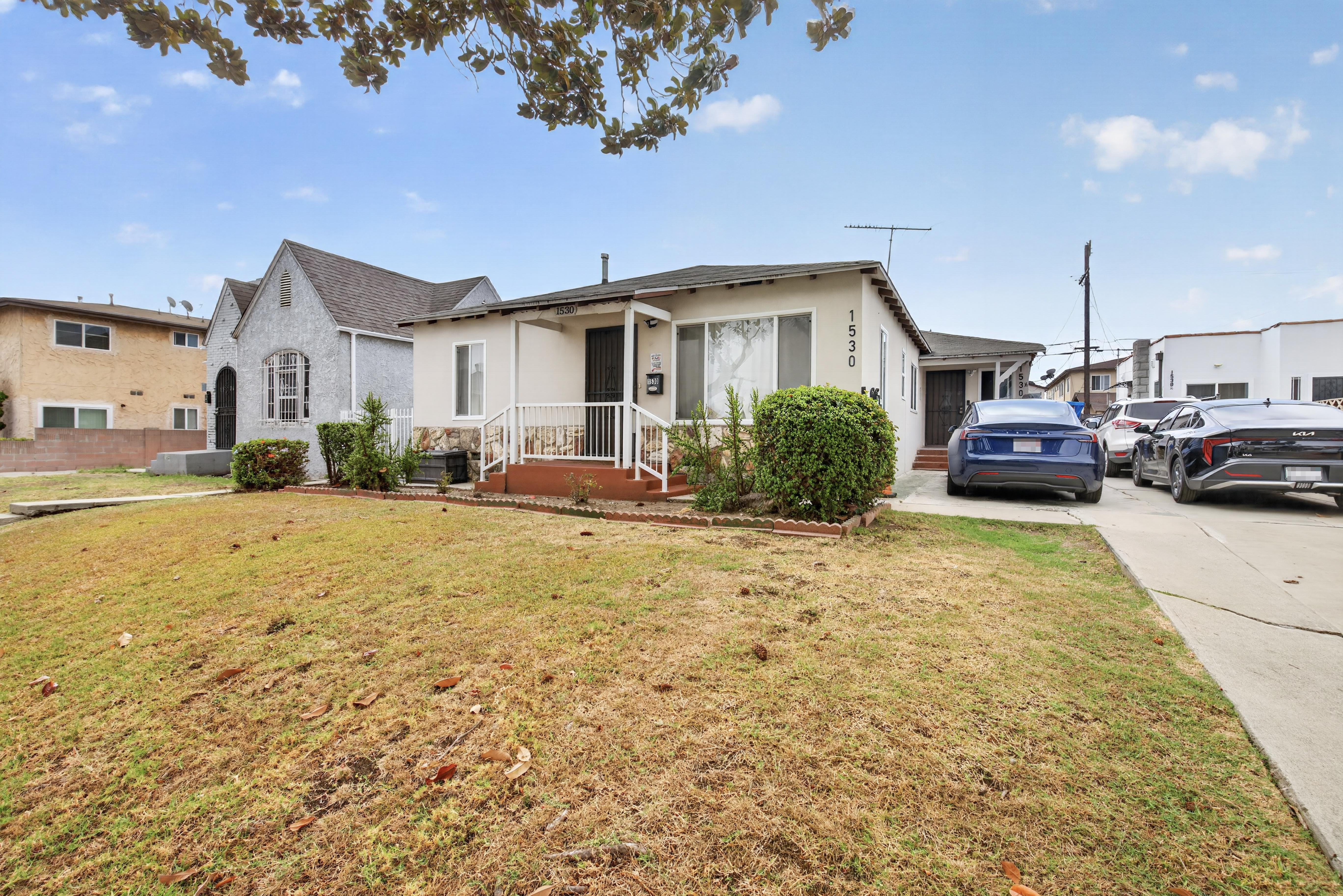 1530 W 81st St thumbnail 4