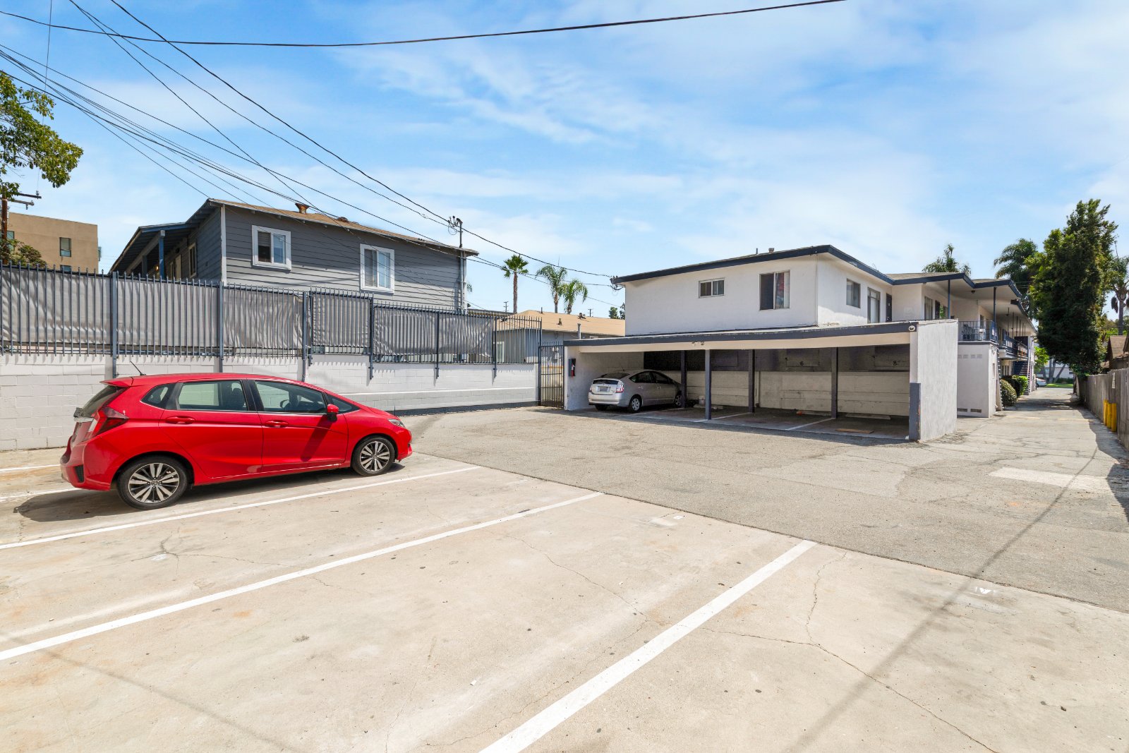 531 W Hyde Park Blvd thumbnail 14
