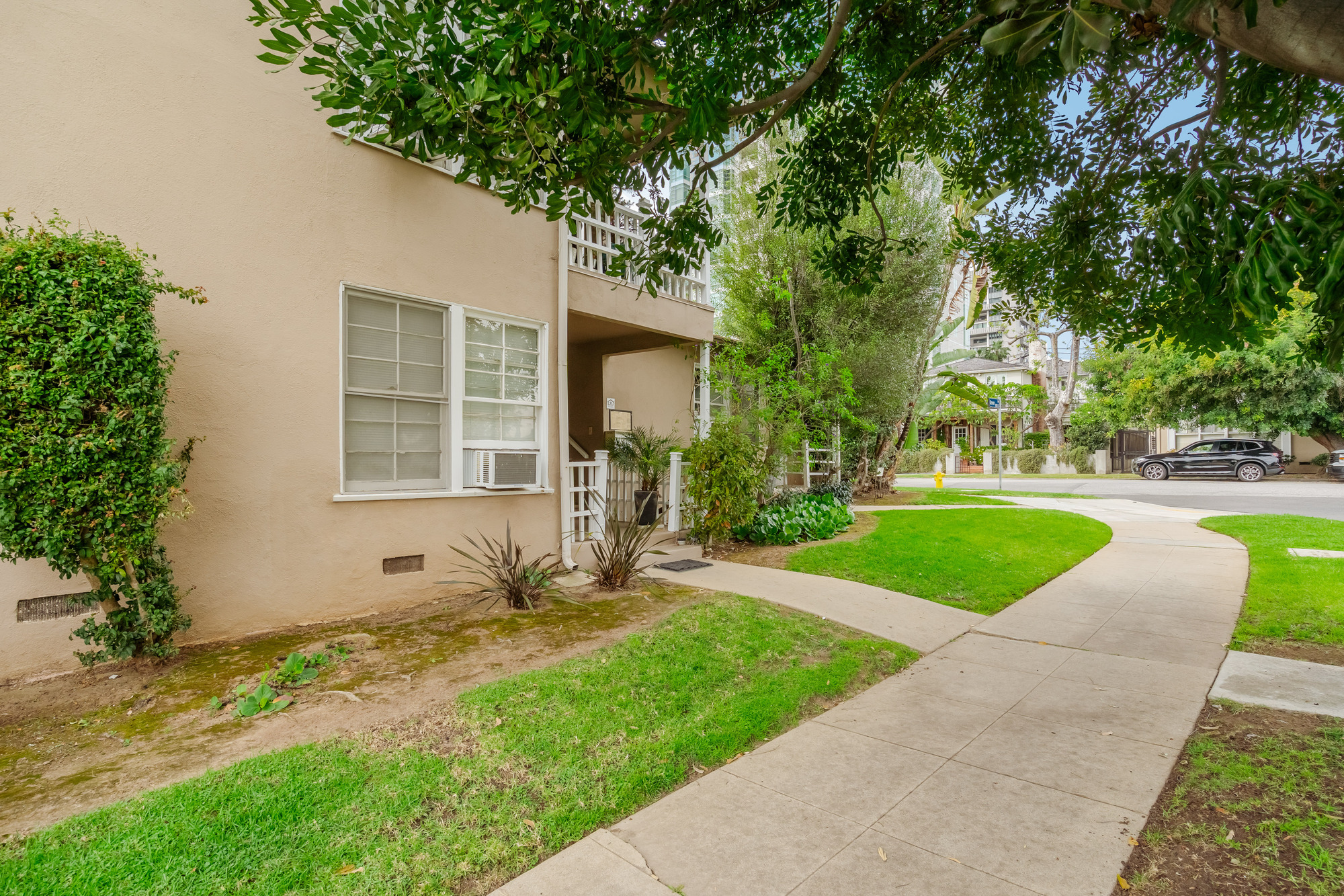 1235 Devon Ave thumbnail 6