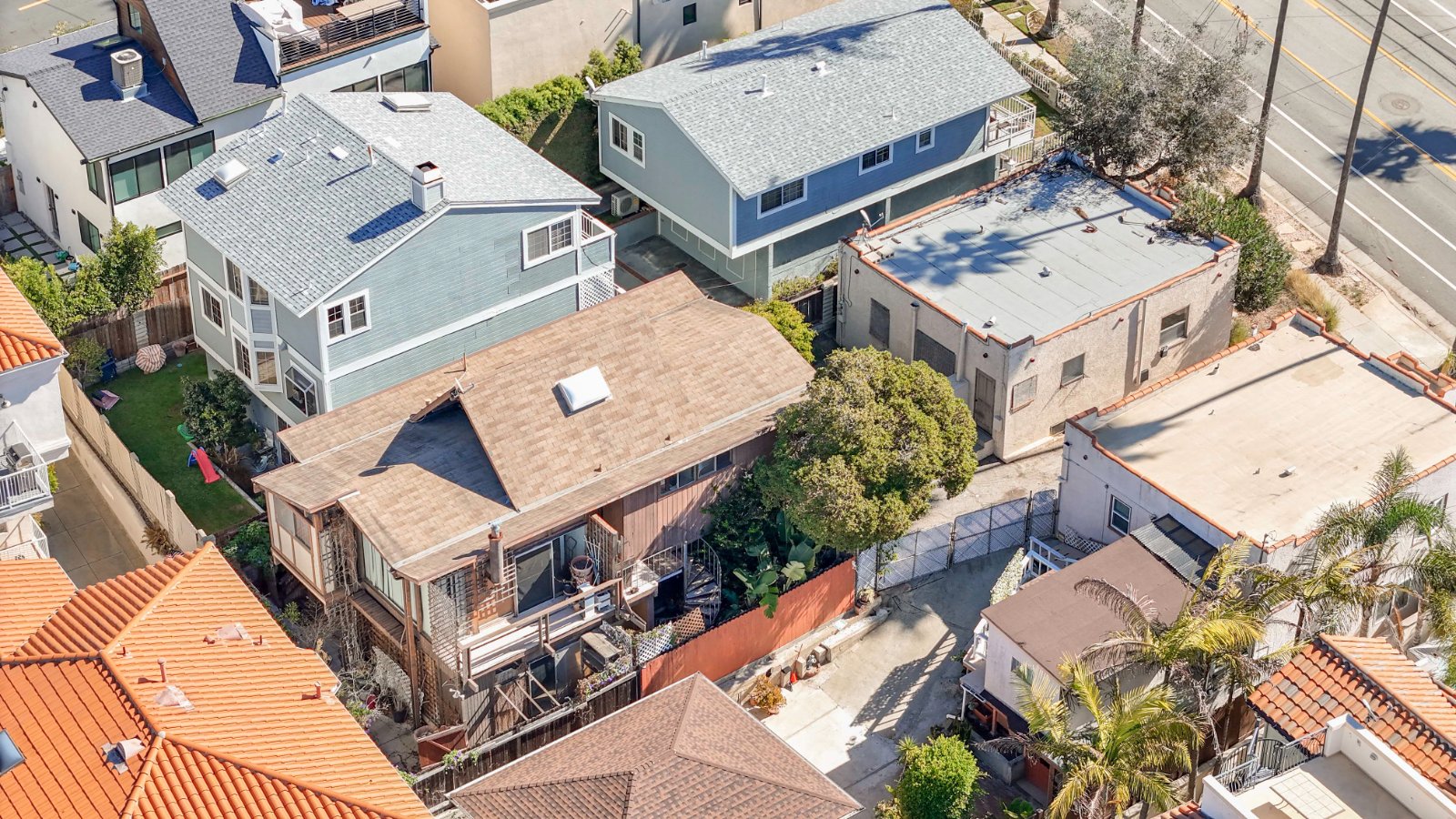 715 Beryl St thumbnail 16