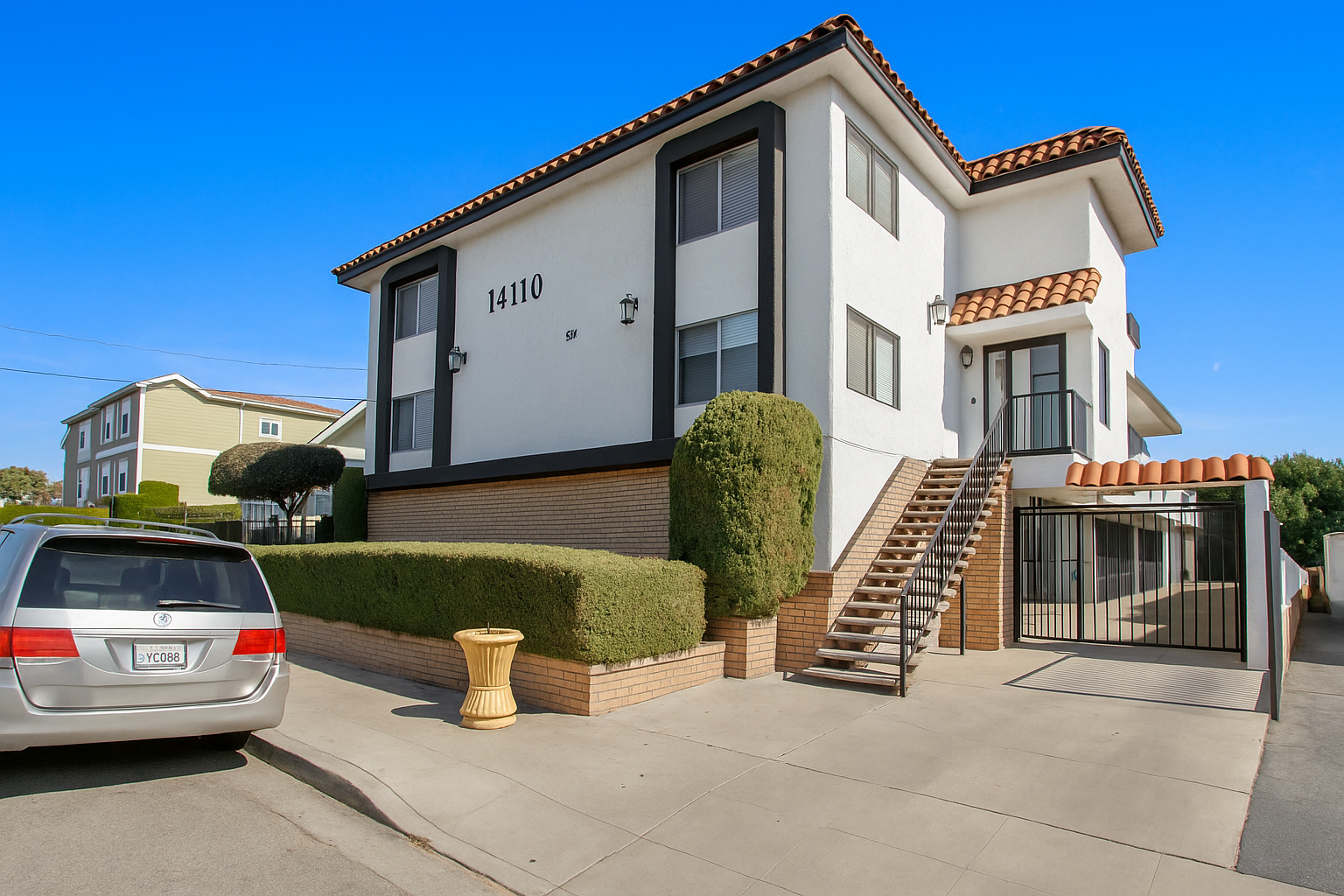 14110 Yukon Ave thumbnail 23
