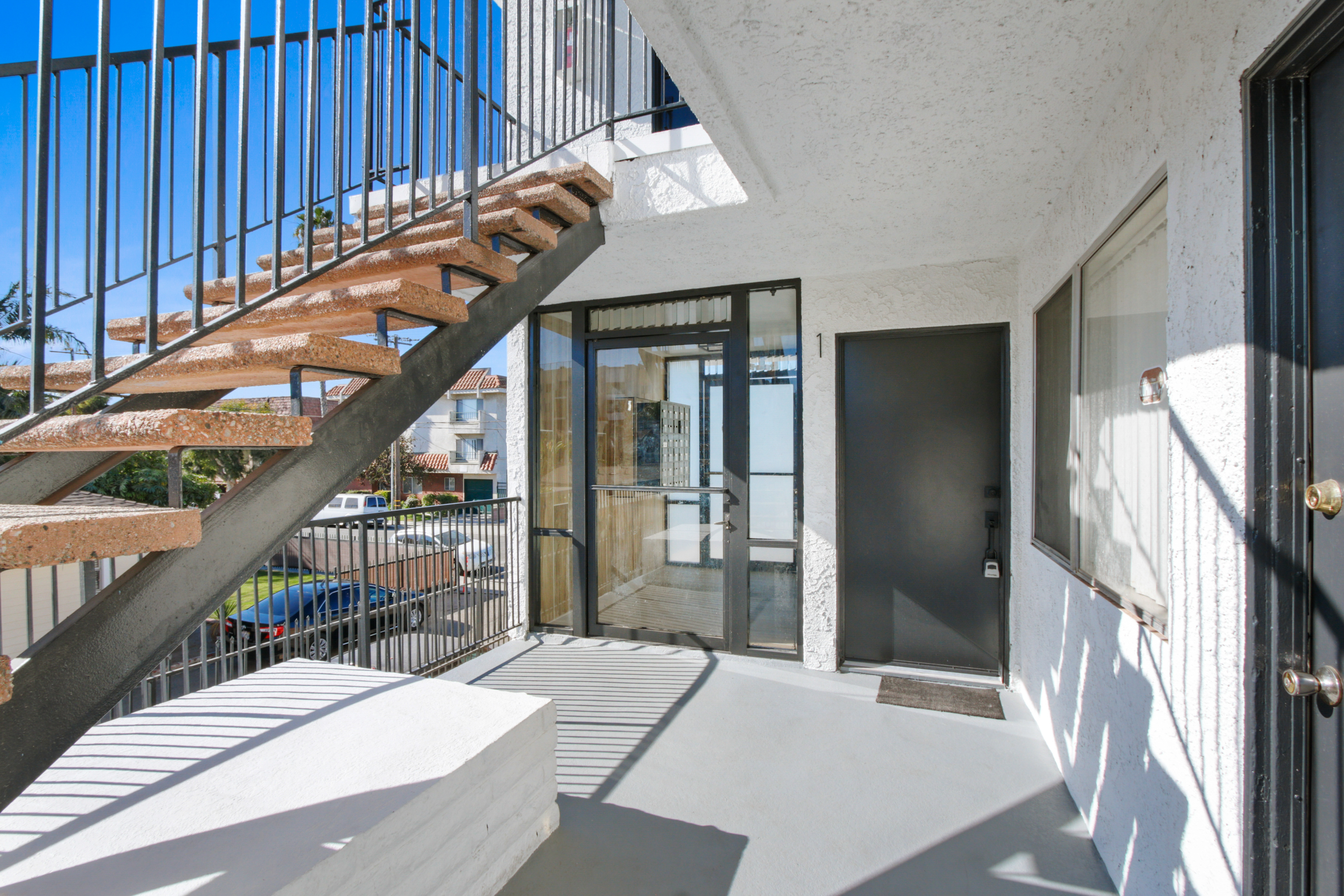 14110 Yukon Ave thumbnail 17